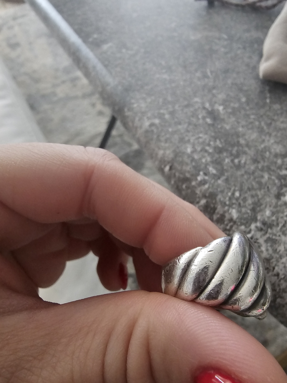 David Yurman Sterling Silver Dome Ring - Silver - Picture 6 of 6